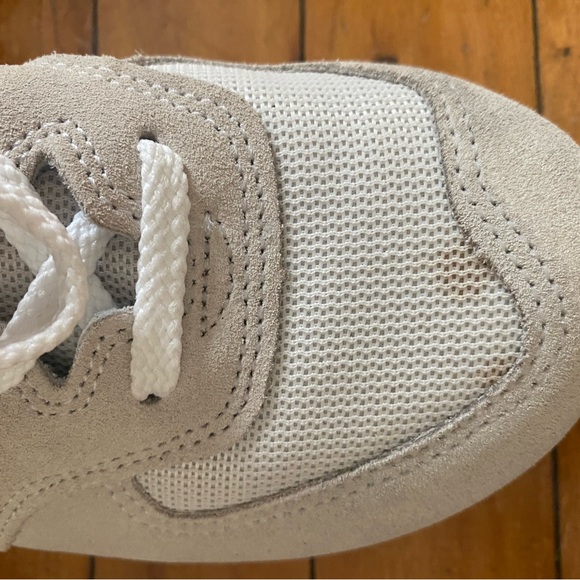 New Balance 574 Core women’s size 10 sneaker - Picture 3 of 9